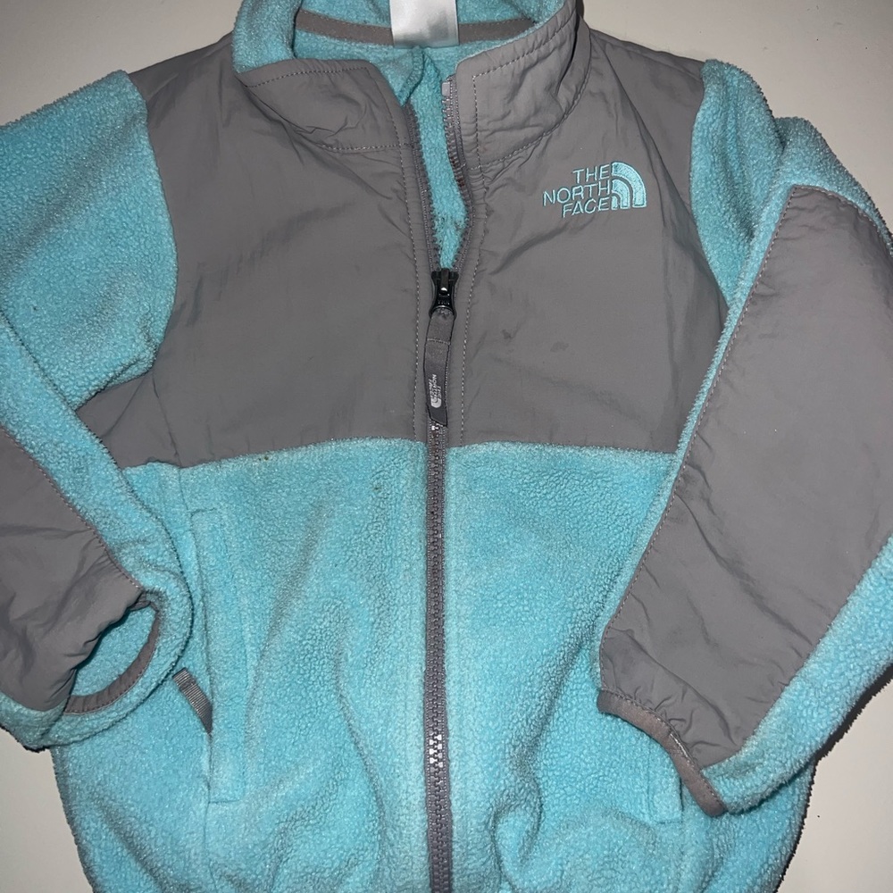 North face fleece zip up jacket - size 3T - good condition